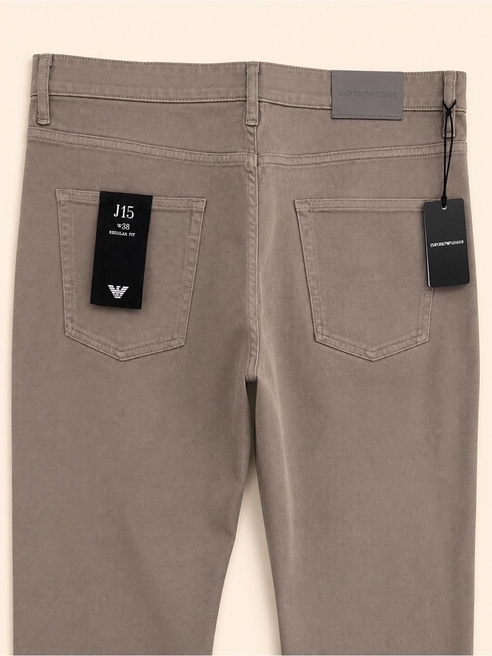 NWT Emporio Armani J15 Regular Fit Pants Taupe Gray Men’s Size 38 /Quiet Lux - Picture 3 of 9
